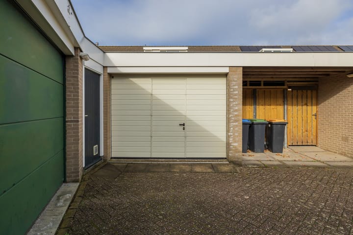 Photo 3 of Henriette Roland Holstlaan 11