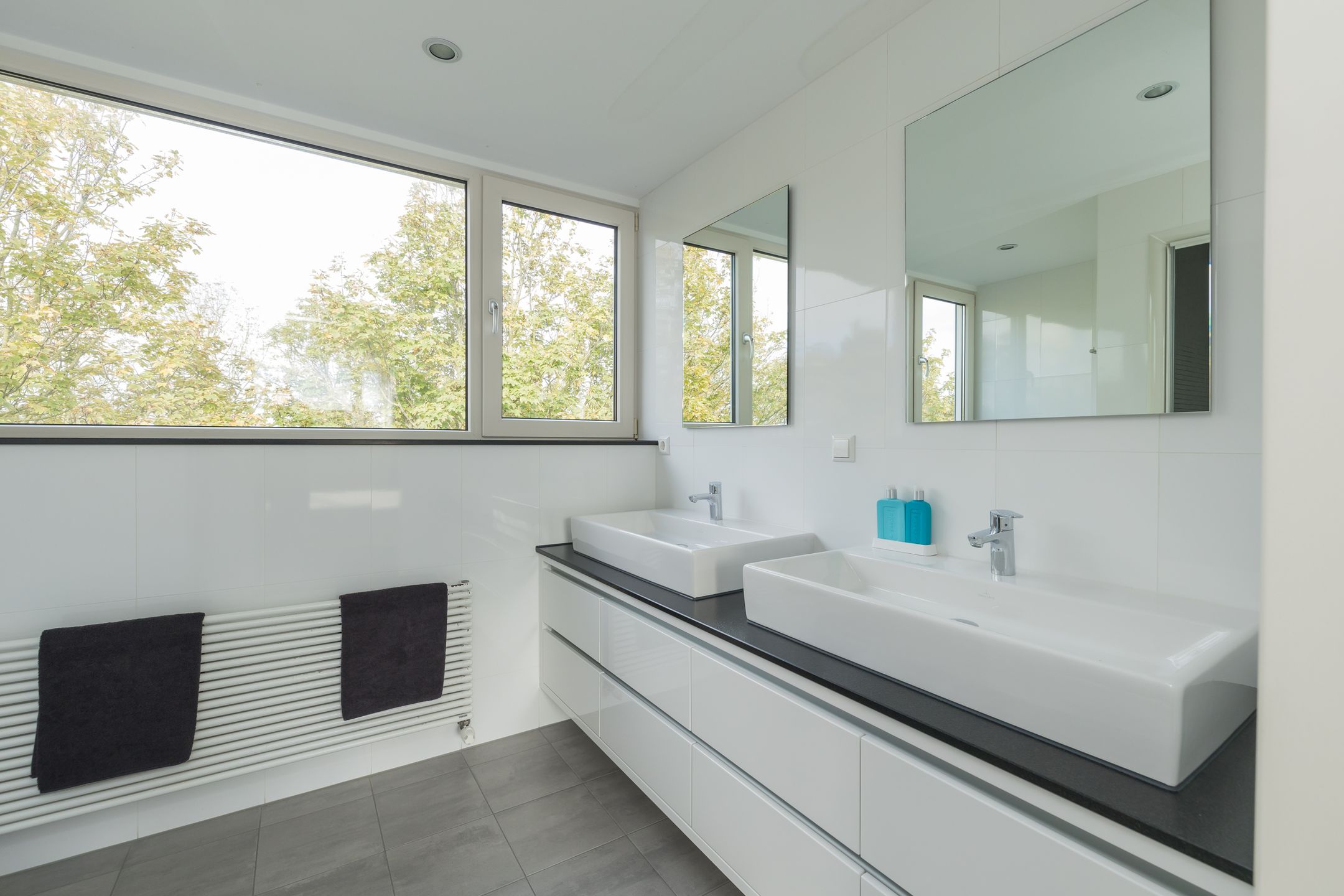 Foto 63 van Henriette Roland Holstlaan 11