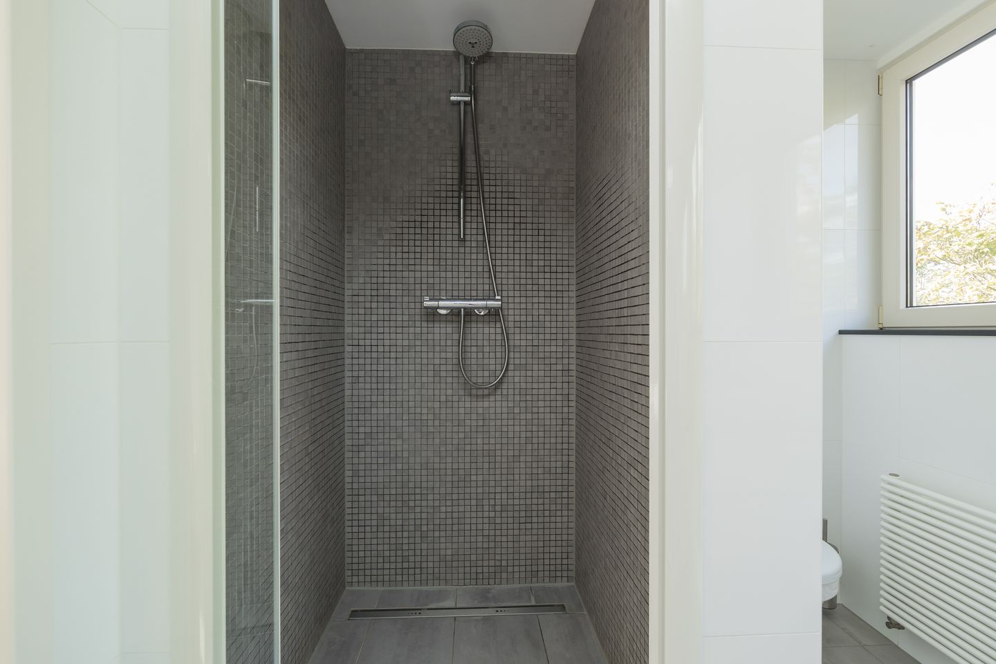 Foto 65 van Henriette Roland Holstlaan 11