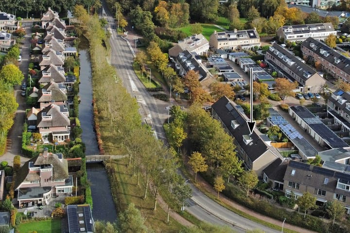 Photo 78 of Henriette Roland Holstlaan 11