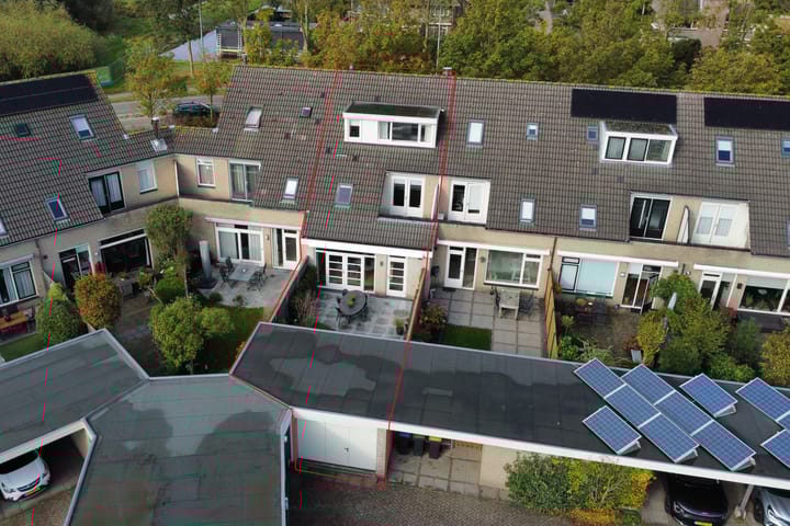 Photo 81 of Henriette Roland Holstlaan 11