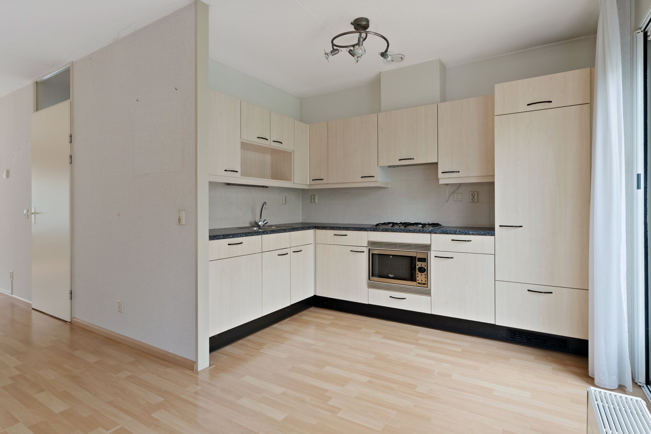 Foto 12 van Duizendschoonstraat 3