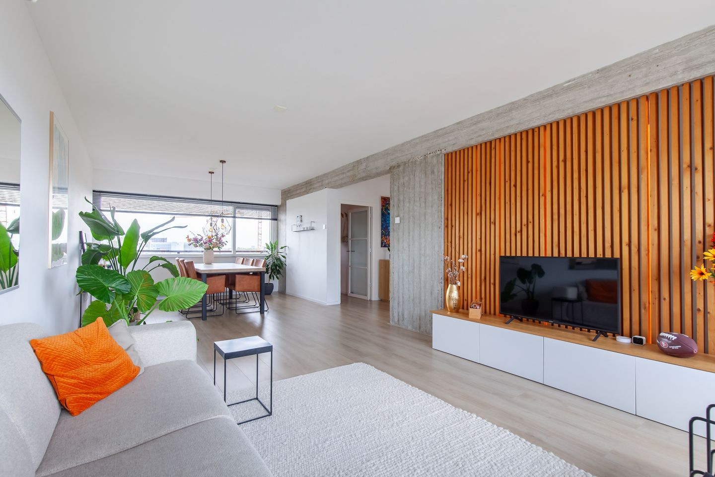 Foto 14 van Burgemeester Hogguerstraat 261