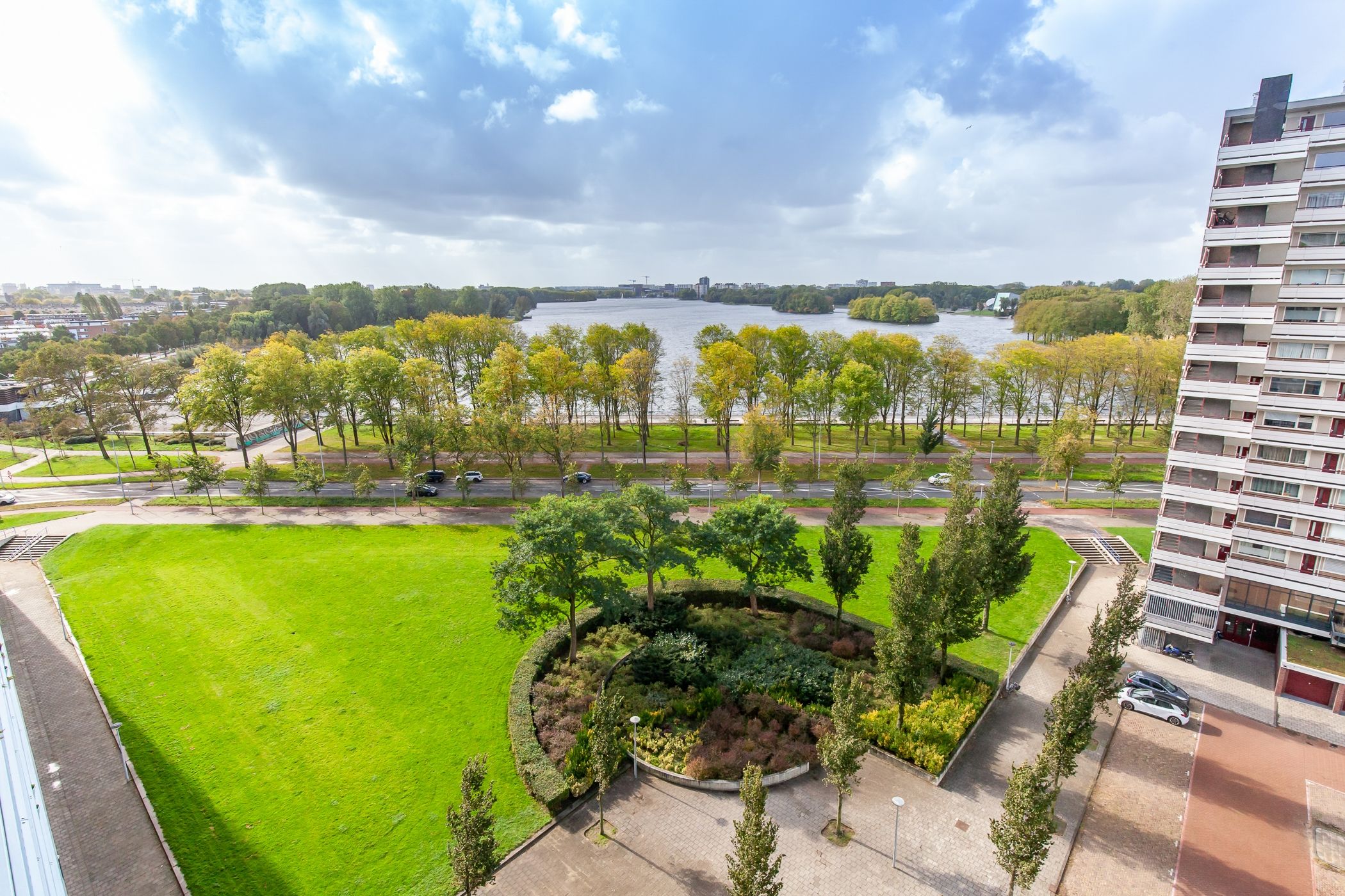 Foto 12 van Burgemeester Hogguerstraat 261