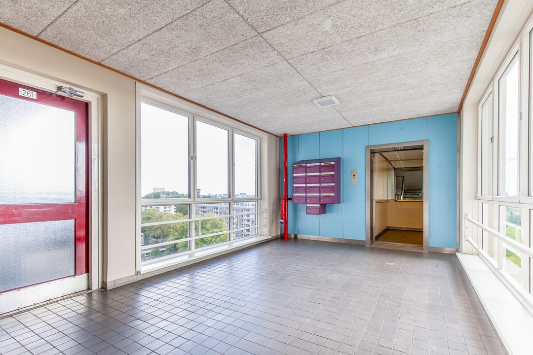 Foto 38 van Burgemeester Hogguerstraat 261