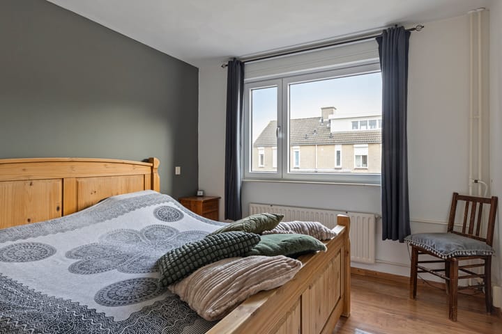 Foto 17 van Lariks 37