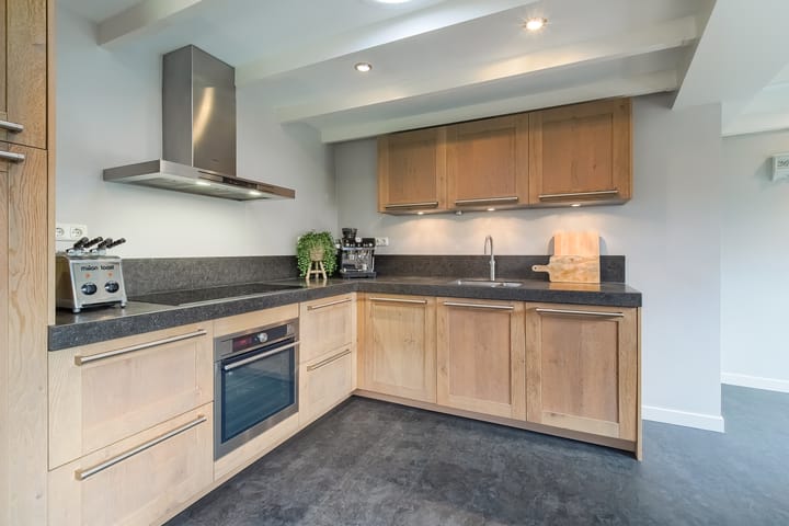 Photo 2 of Lijster 42