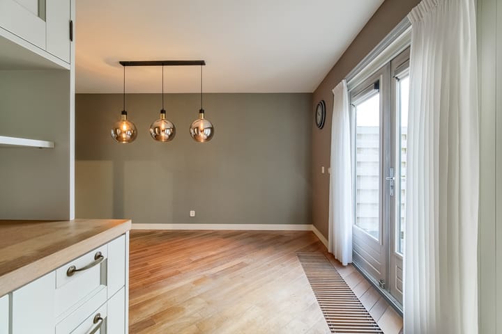 Photo 19 of Lijster 42