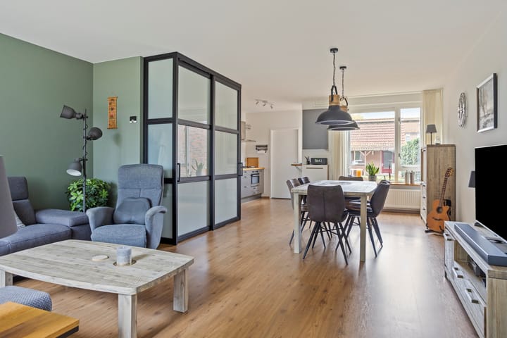 Photo 4 of Godfried Bomansstraat 40