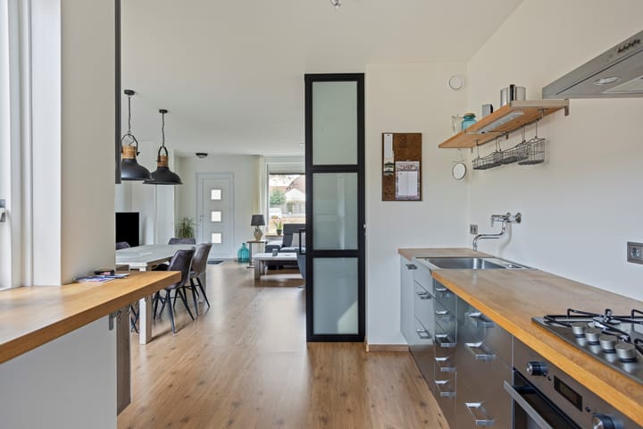 Photo 8 of Godfried Bomansstraat 40