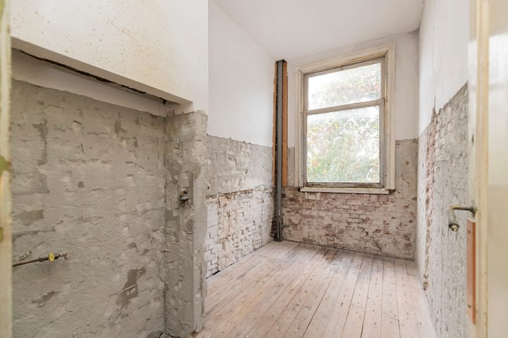 Foto 18 van Eerste Helmersstraat 53-3