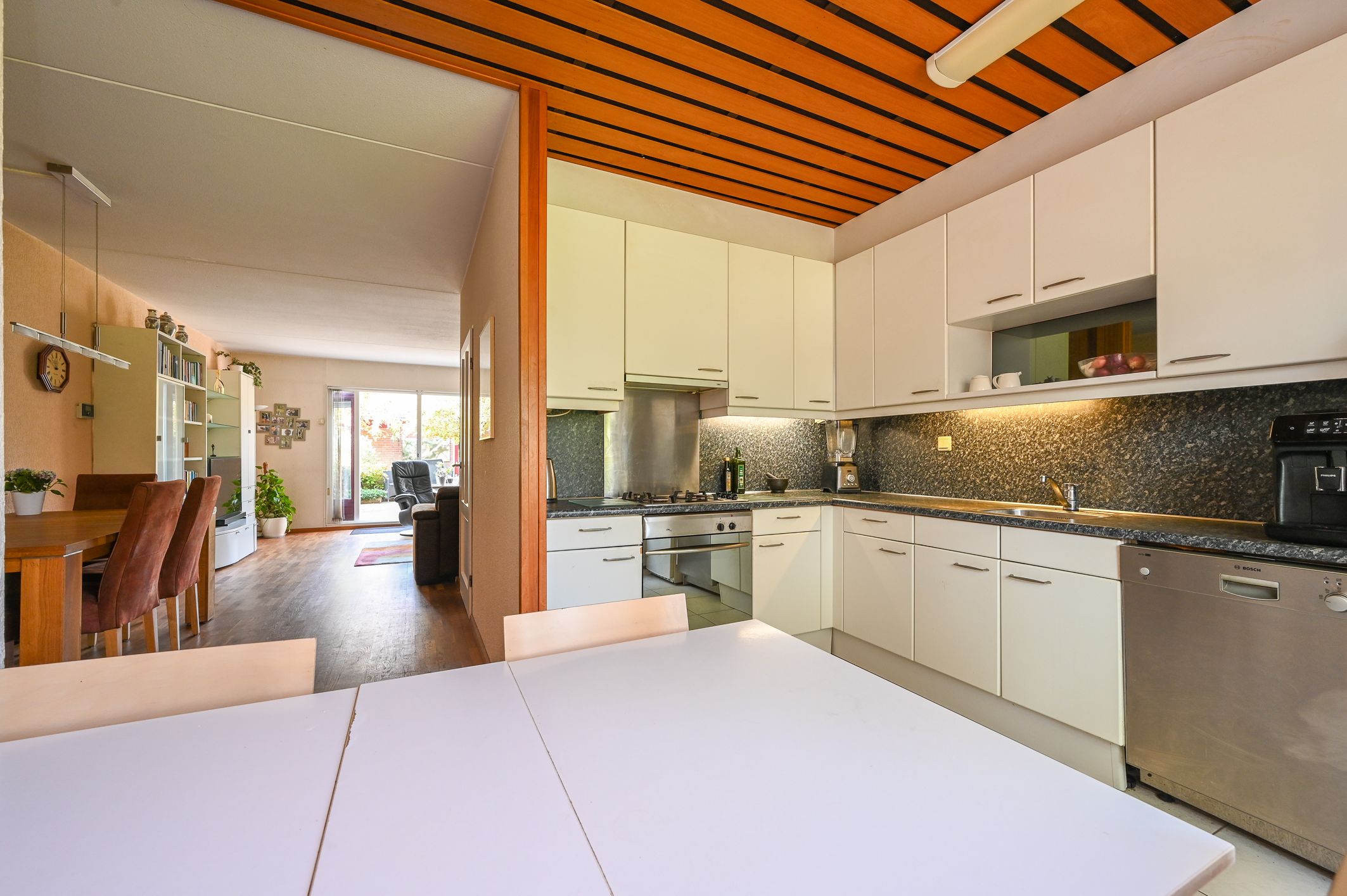 Photo 9 of Wassenaer van Obdamstraat 4