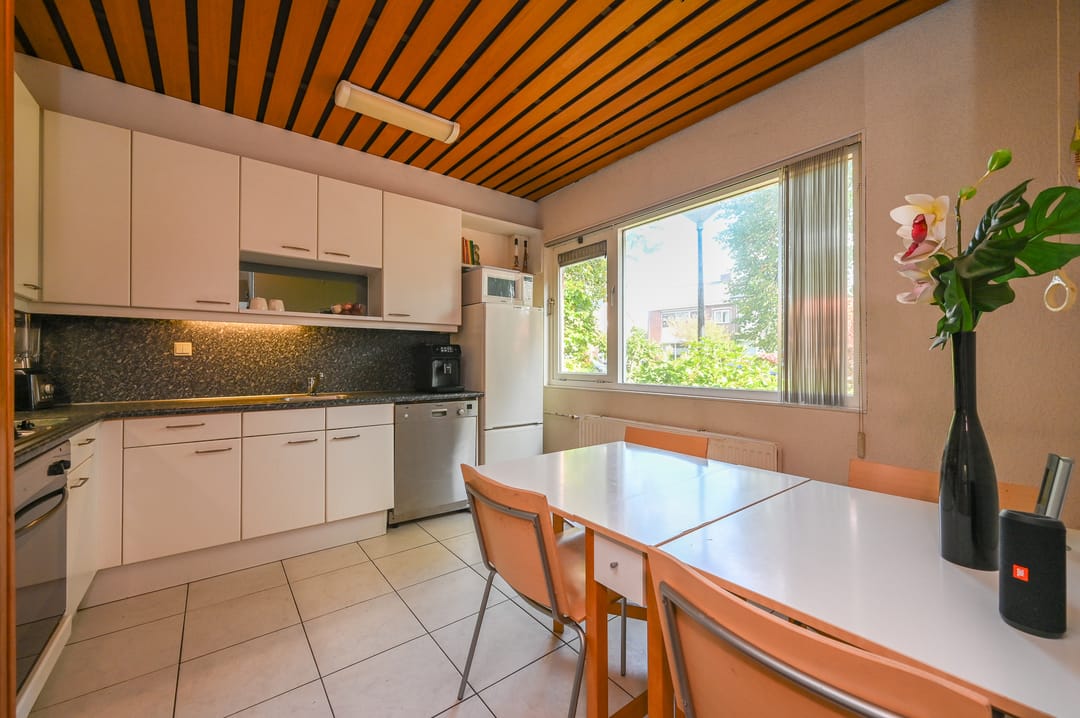 Photo 11 of Wassenaer van Obdamstraat 4