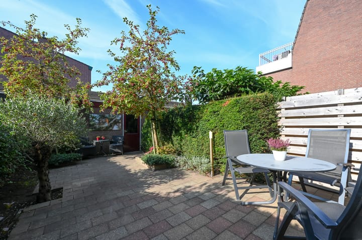 Photo 13 of Wassenaer van Obdamstraat 4