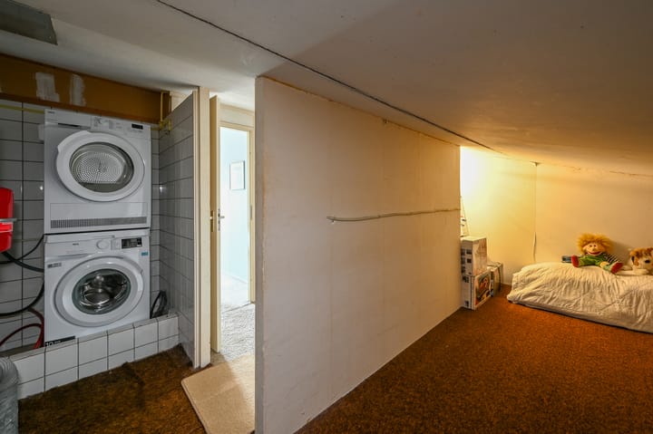 Photo 34 of Wassenaer van Obdamstraat 4