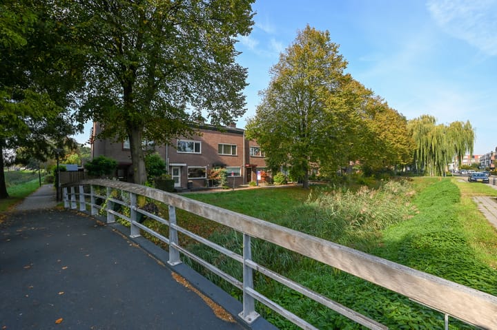 Photo 38 of Wassenaer van Obdamstraat 4