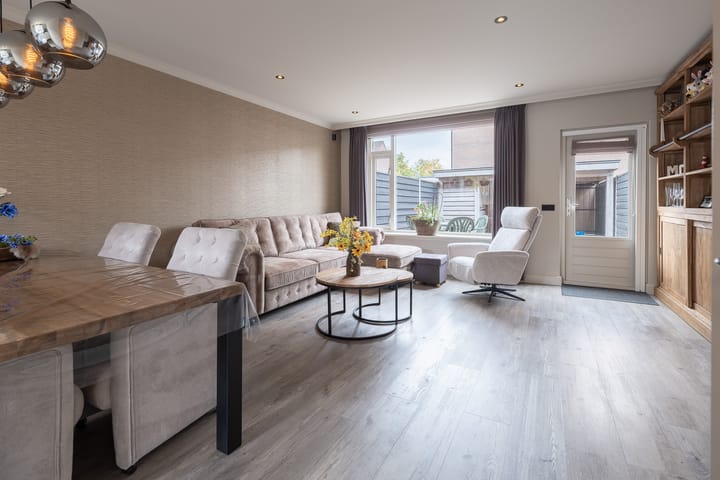 Photo 2 of Patrijzenhof 19