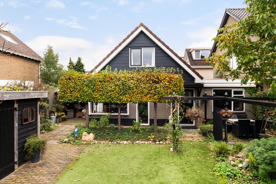 Photo 1 of Voorthuizerstraat 37-A