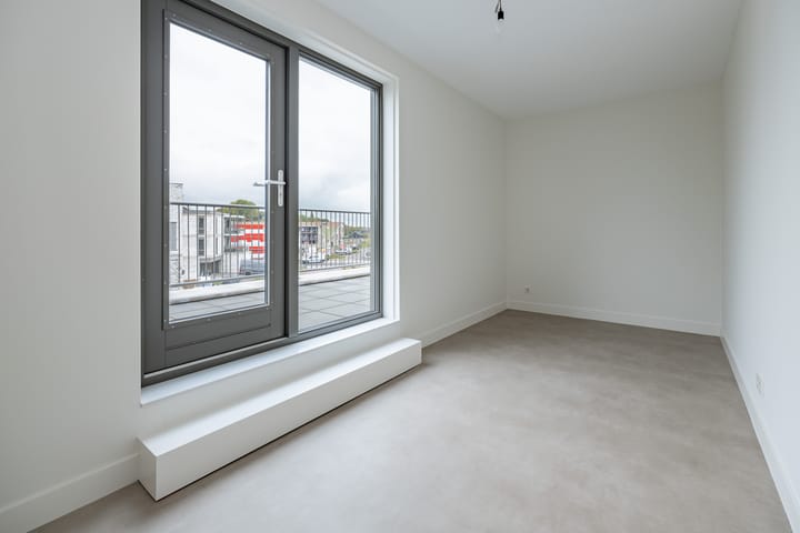 Foto 36 van J.H. Beutestraat 11