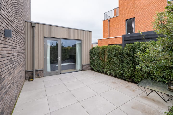 Foto 44 van J.H. Beutestraat 11