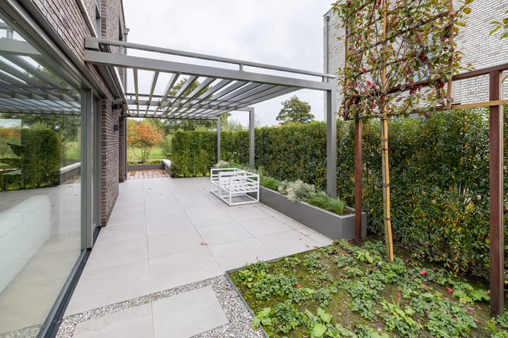 Foto 50 van J.H. Beutestraat 11