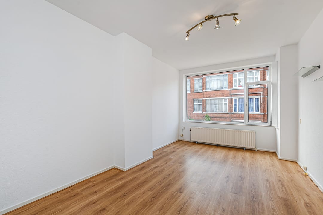 Photo 1 of Barneveldstraat 60