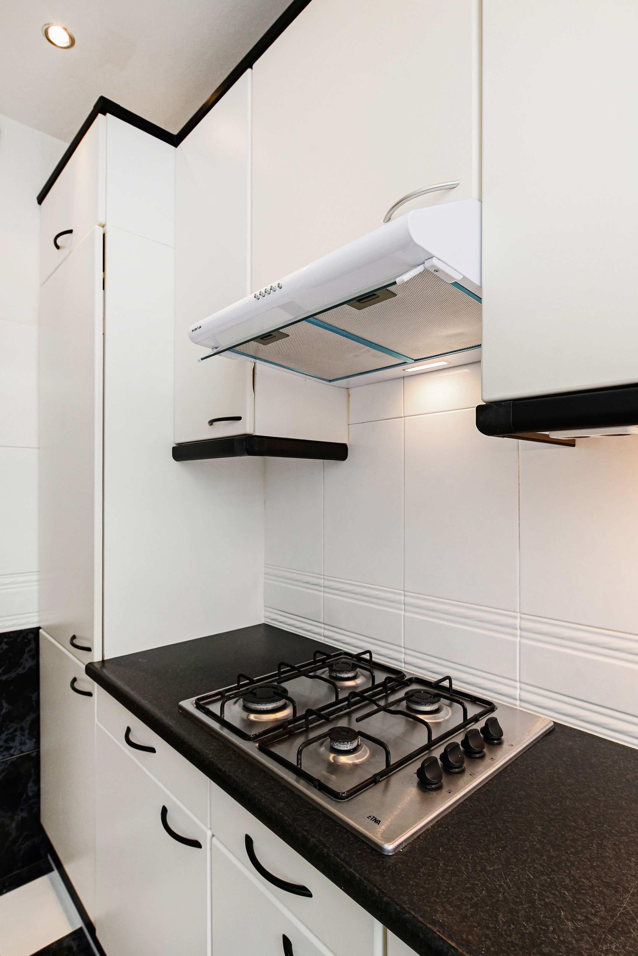 Photo 9 of Barneveldstraat 60