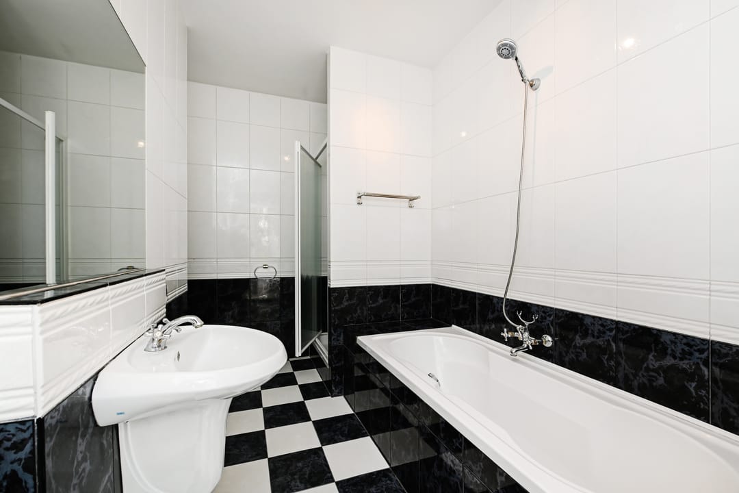 Photo 11 of Barneveldstraat 60