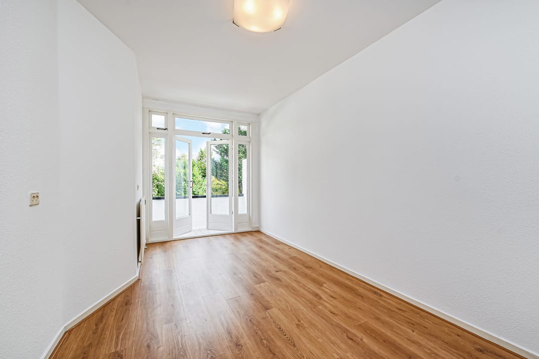 Photo 17 of Barneveldstraat 60