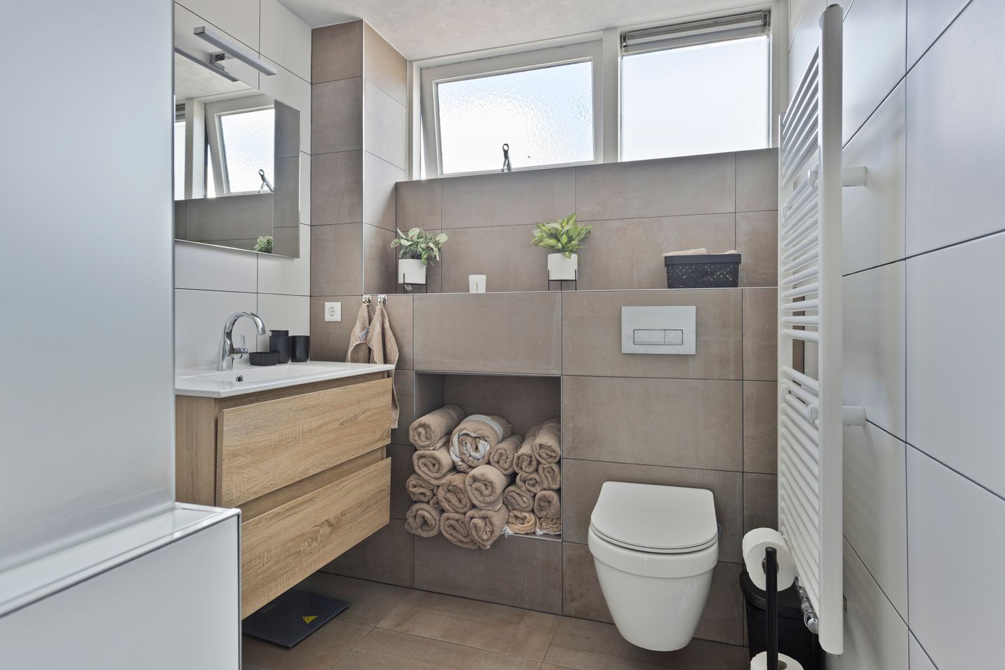 Photo 10 of Ambachtenlaan 53