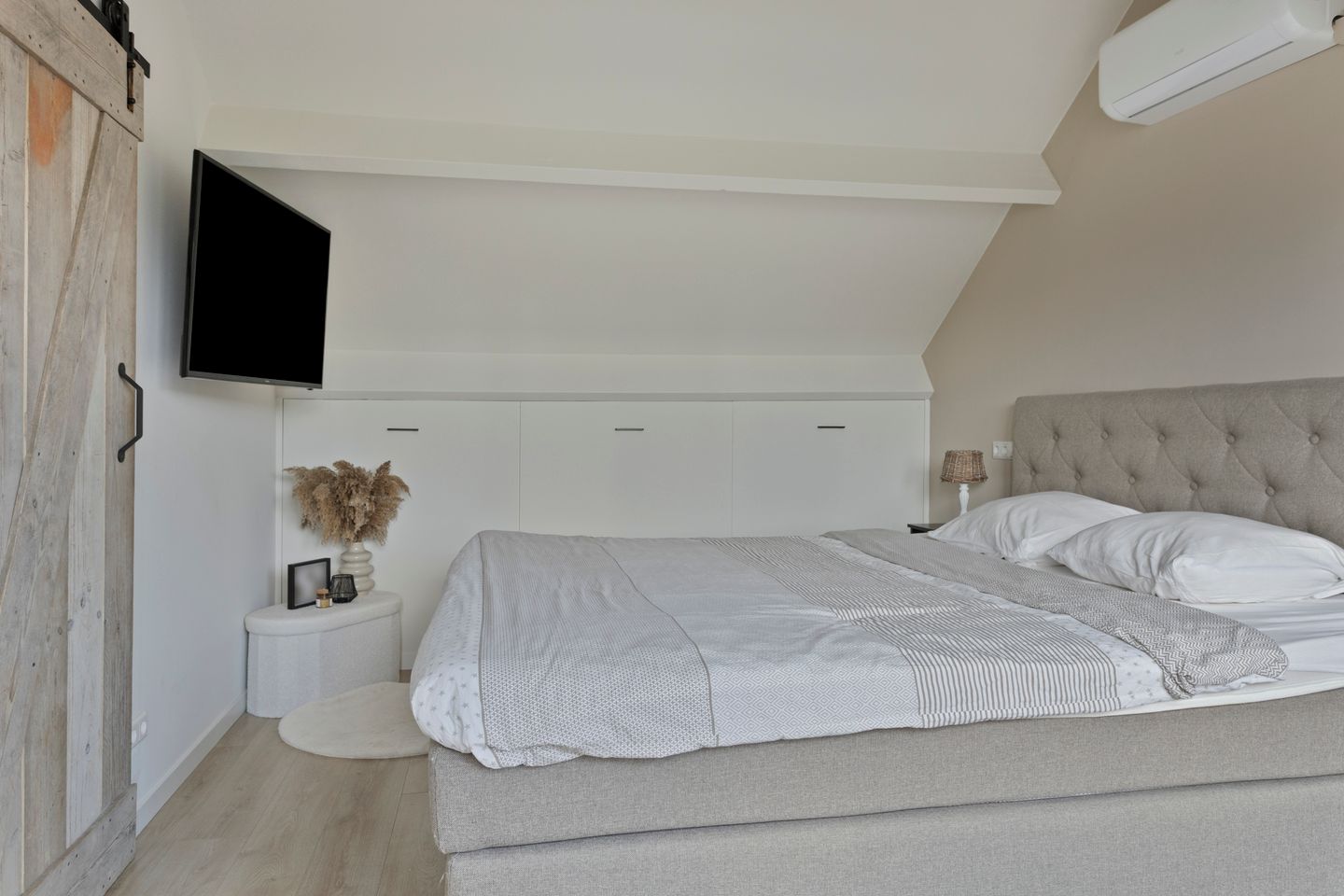 Photo 14 of Ambachtenlaan 53