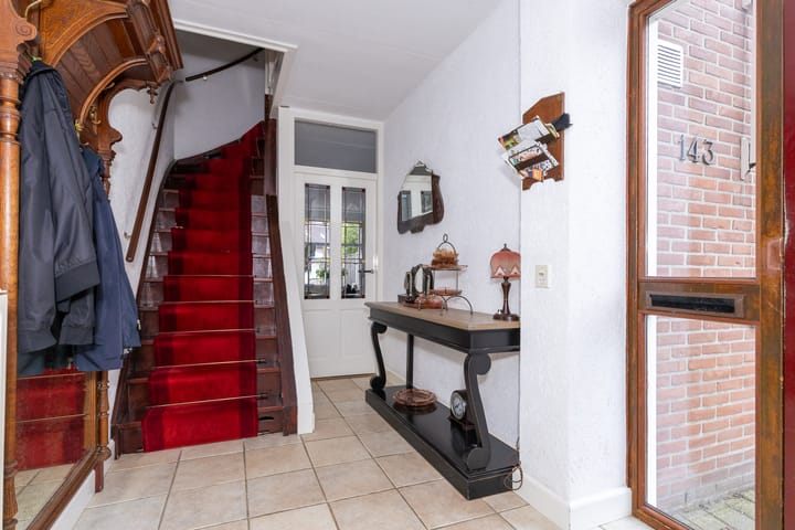 Photo 9 of Langetuin 143