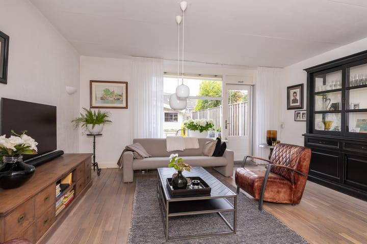 Photo 14 of Langetuin 143