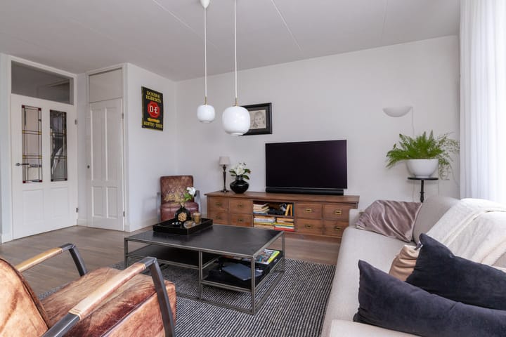 Photo 17 of Langetuin 143