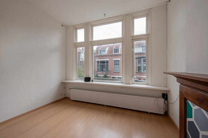 Photo 10 of Piet Heinstraat 1-B