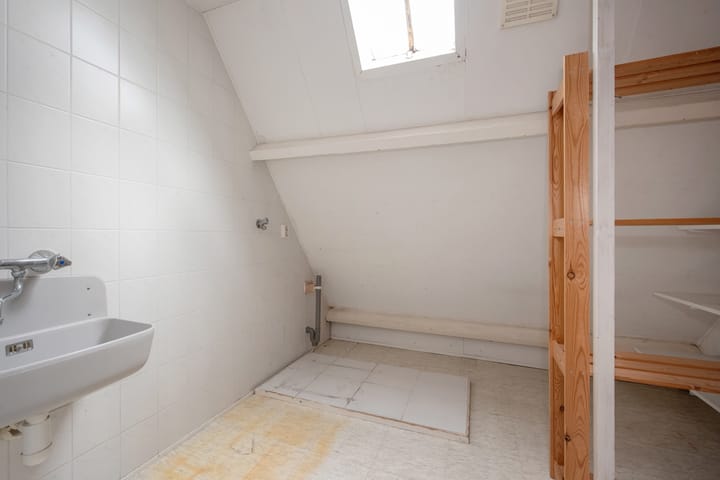 Photo 24 of Piet Heinstraat 1-B