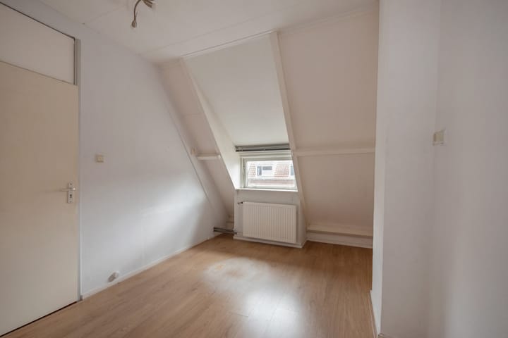 Photo 30 of Piet Heinstraat 1-B