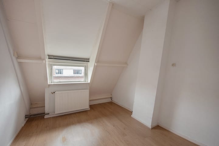 Photo 31 of Piet Heinstraat 1-B