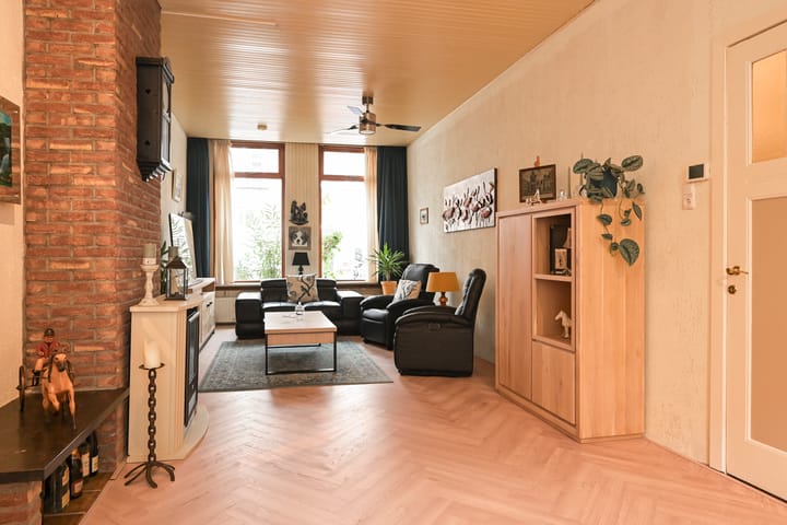 Foto 6 van Johannes Camphuijsstraat 177