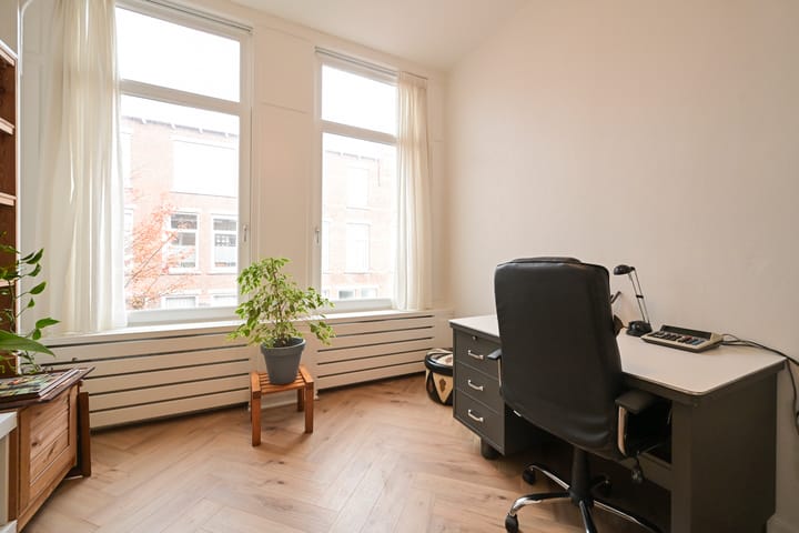 Foto 23 van Johannes Camphuijsstraat 177