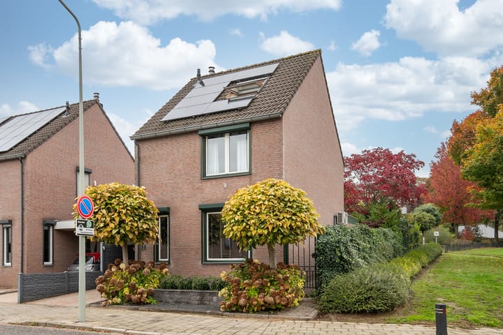 Photo 2 of Kampstraat 2