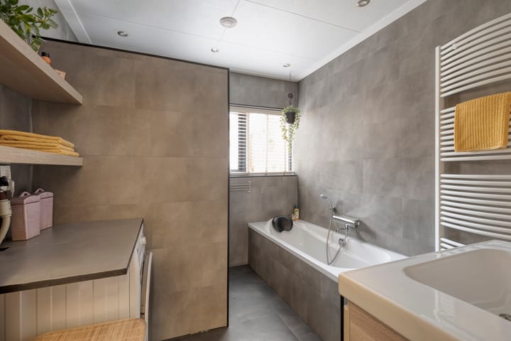 Photo 4 of Eppinge 2