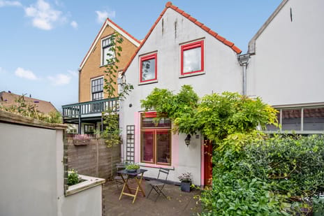 undefined main image