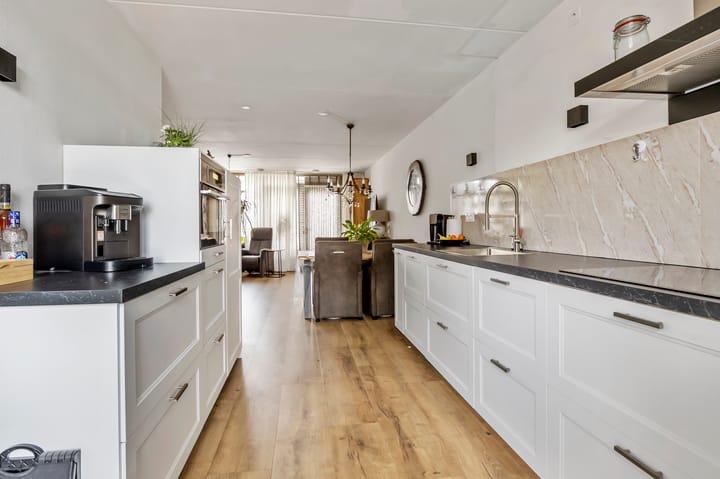 Foto 8 van Schrijverslaantje 17