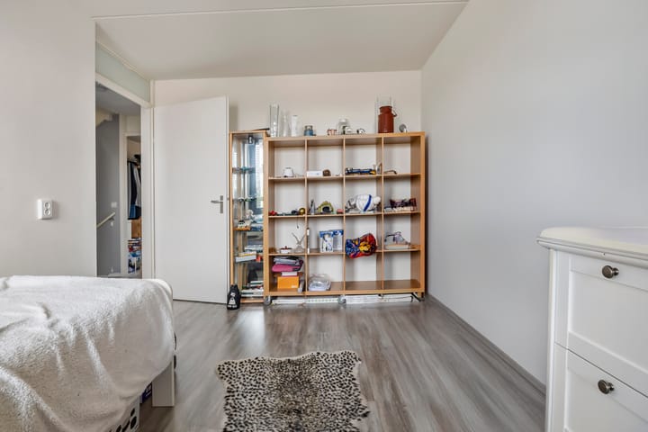 Foto 16 van Schrijverslaantje 17