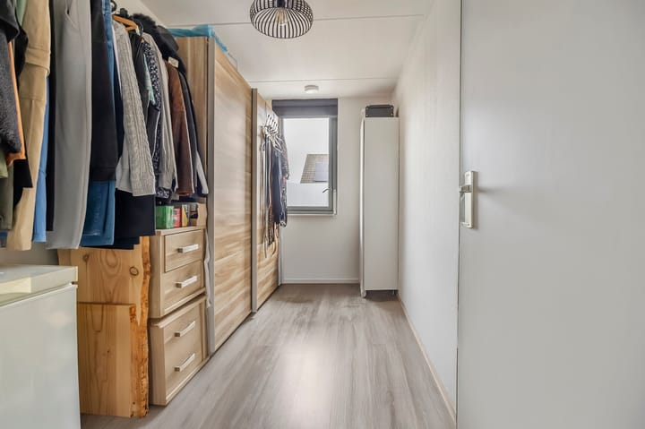 Foto 17 van Schrijverslaantje 17