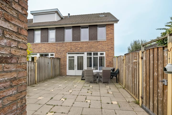 Foto 21 van Schrijverslaantje 17