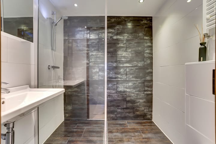 Foto 2 van Spieringstraat 77