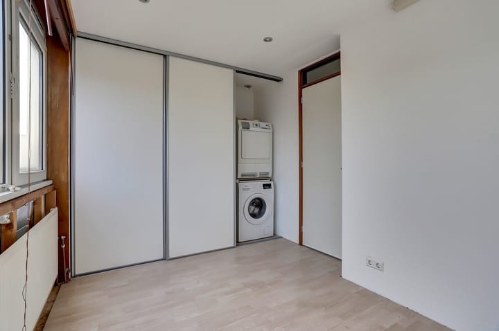 Foto 13 van Spieringstraat 77