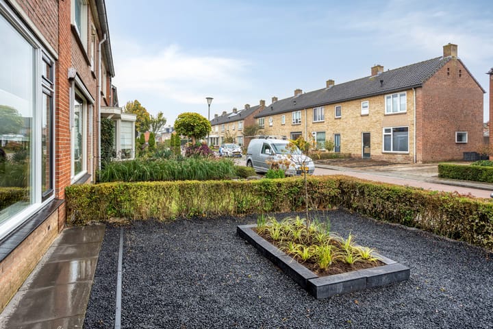 Photo 30 of burgemeester Wijniastraat 42